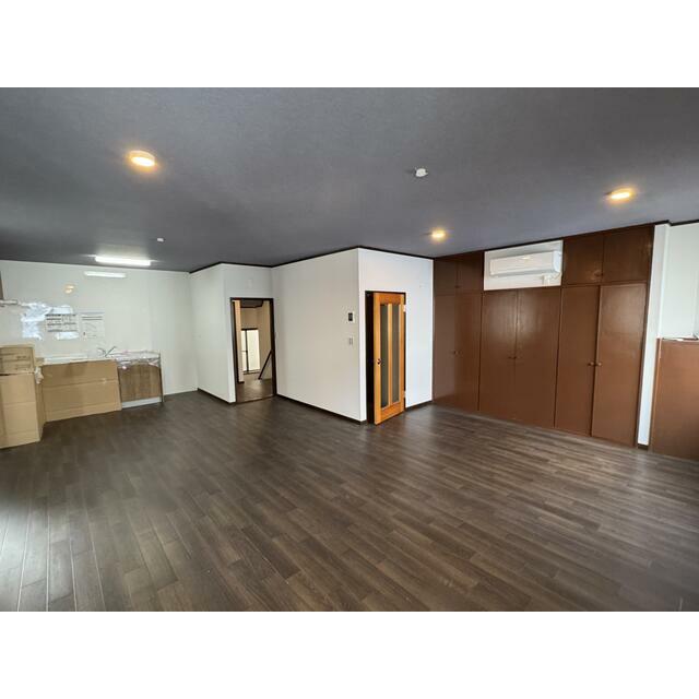 居室・リビング　ＬＤＫ２８．２帖