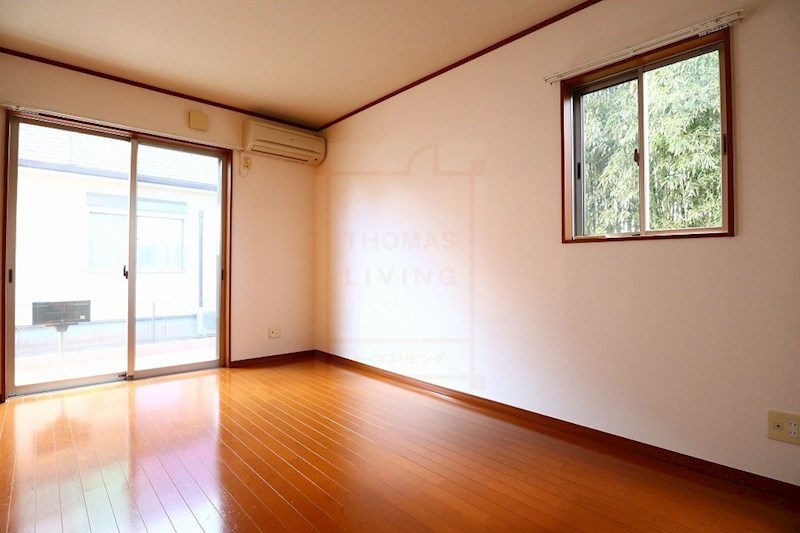 居室・リビング　102号室写真