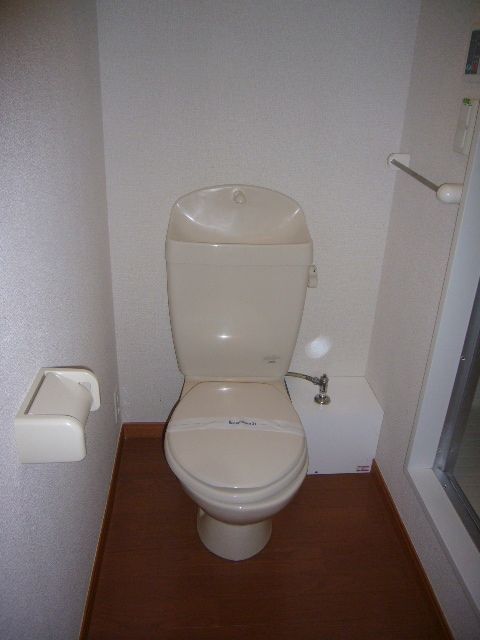 トイレ　同シリーズ