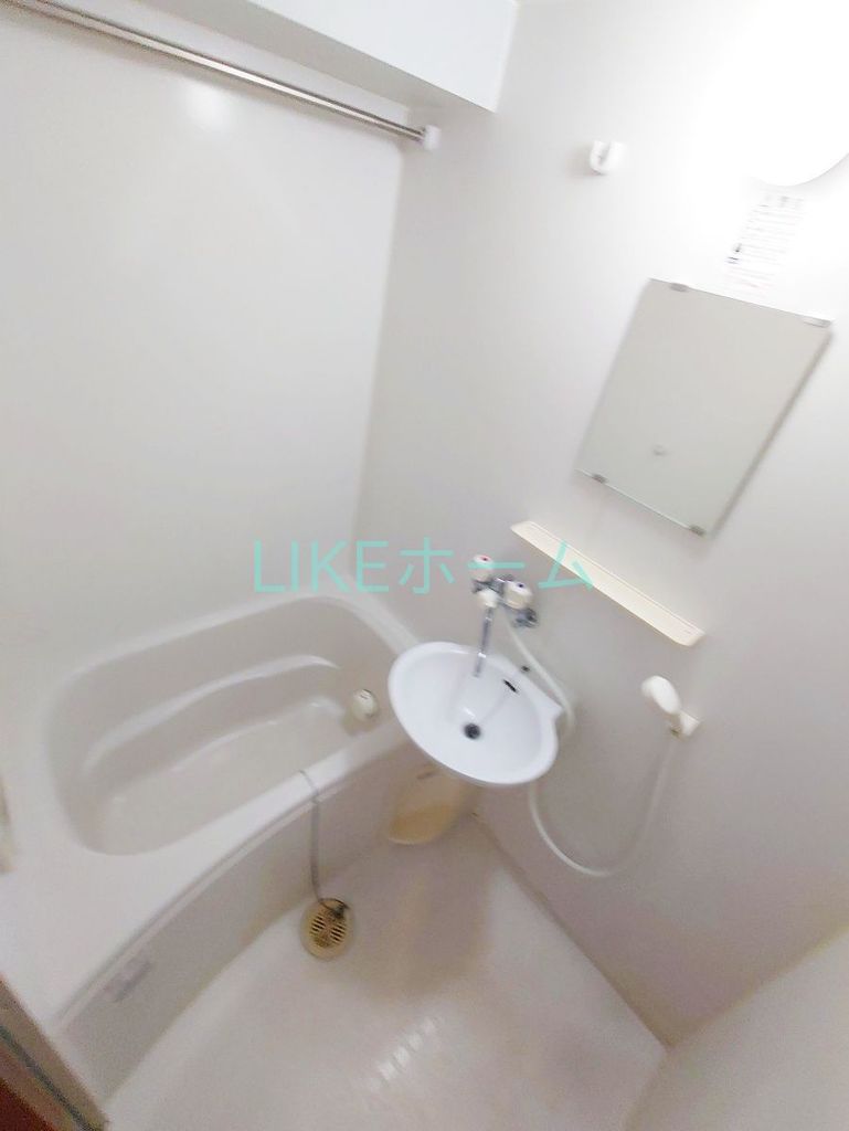 バス・シャワールーム　バス