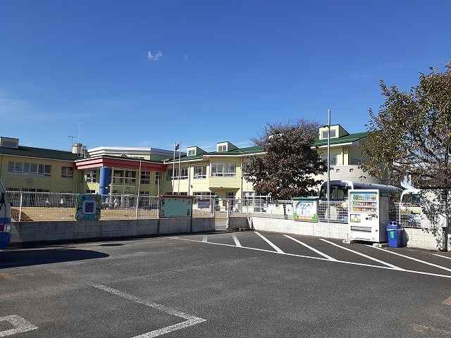 幼稚園・保育園　すずめ幼稚園（幼稚園・保育園）まで1100m