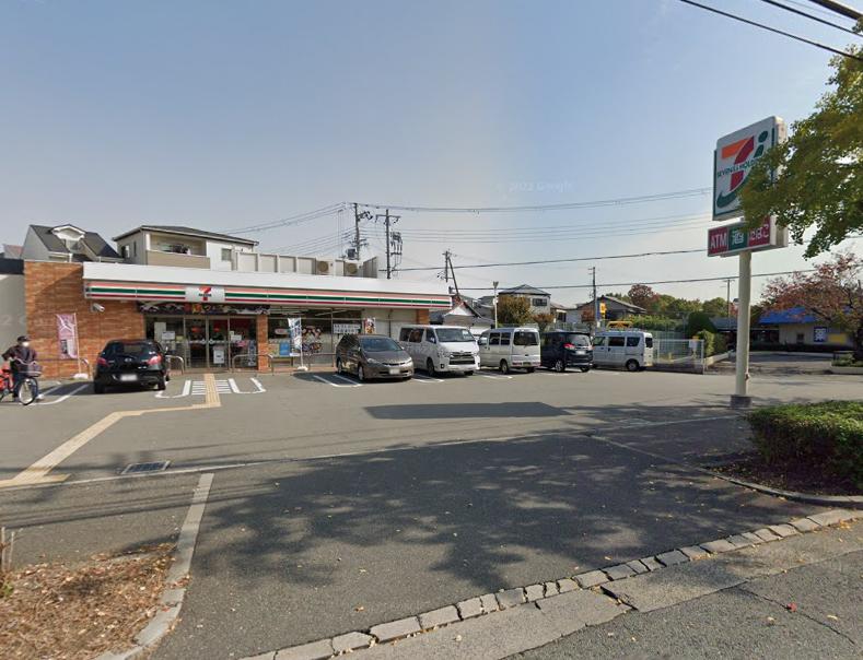 コンビニ　セブン-イレブン 西宮上田中町店（コンビニ）まで645m