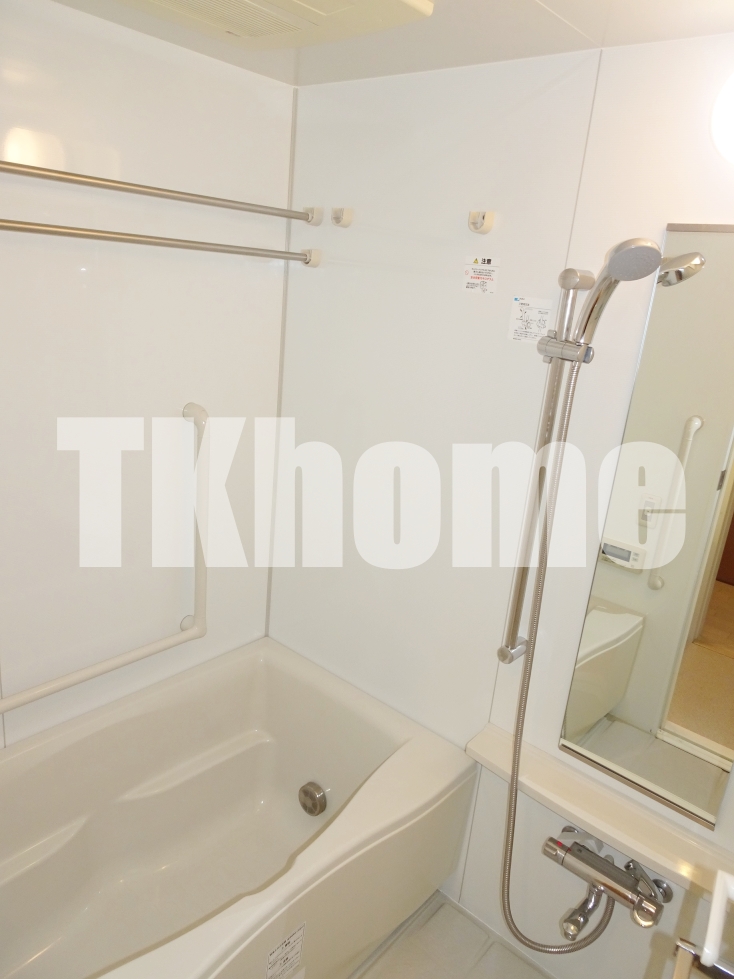 バス・シャワールーム　追炊き・浴室乾燥機付き