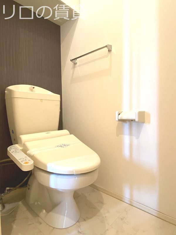 トイレ　同仕様イメージ