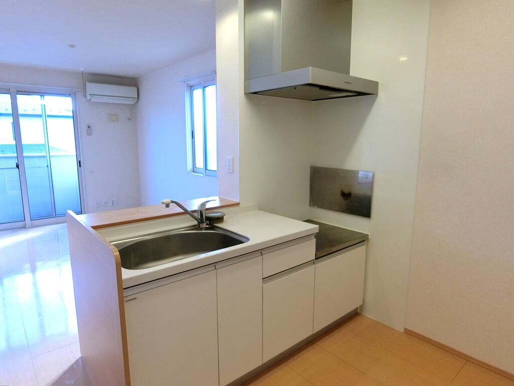 キッチン　※角部屋の写真を参考にしているため実際とは異なりま