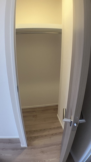 収納　ウォークインクローゼット（洋室約６．０帖