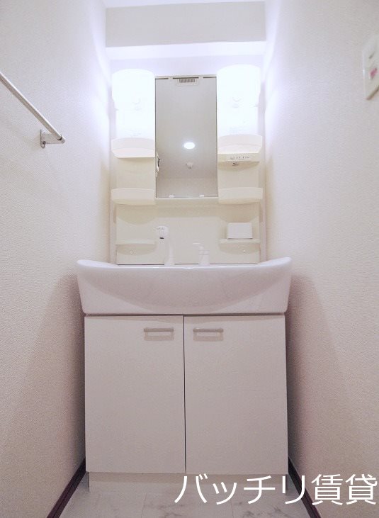 洗面設備　別号室の画像。現況優先