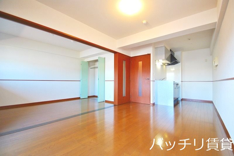 居室・リビング　別号室の画像。現況優先