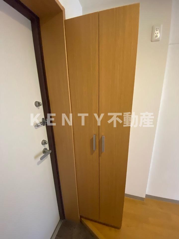 玄関　シンプルで使いやすい玄関です