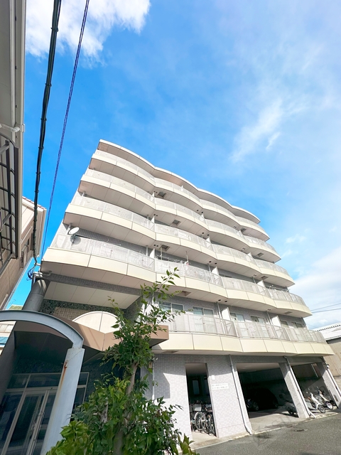 建物外観　綺麗なマンションです＾＾