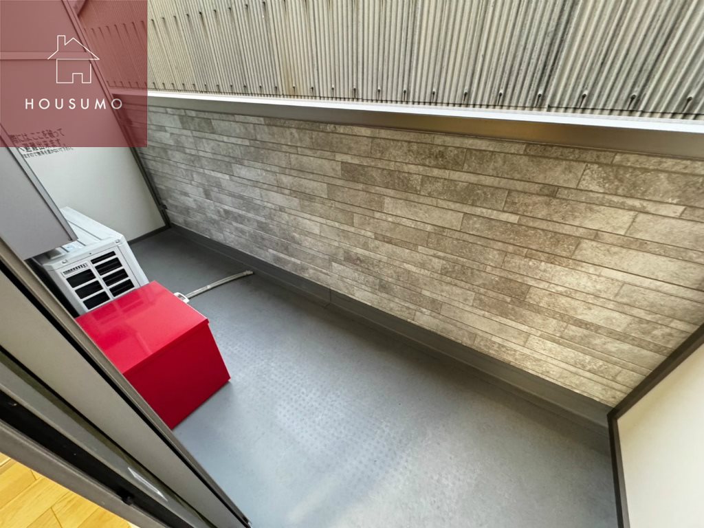 バルコニー　お洗濯にも便利なバルコニー付き