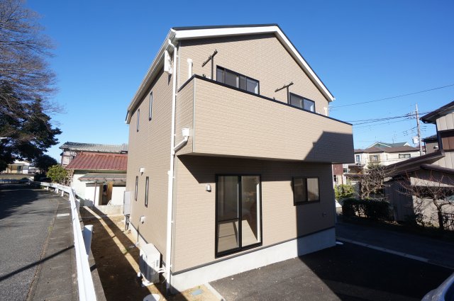 建物外観　物件、駅でお待ち合わせでのご案内歓迎！