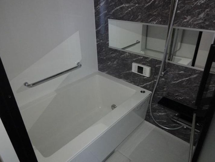 バス・シャワールーム　弊社は都内全域の物件をご紹介可能です！