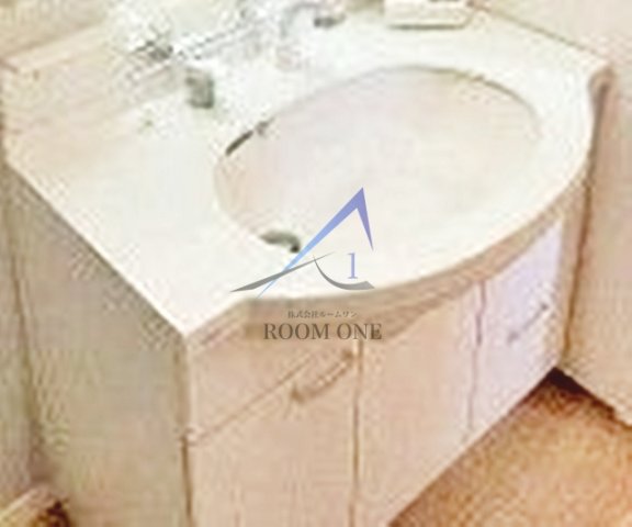 洗面設備　洗面台です。