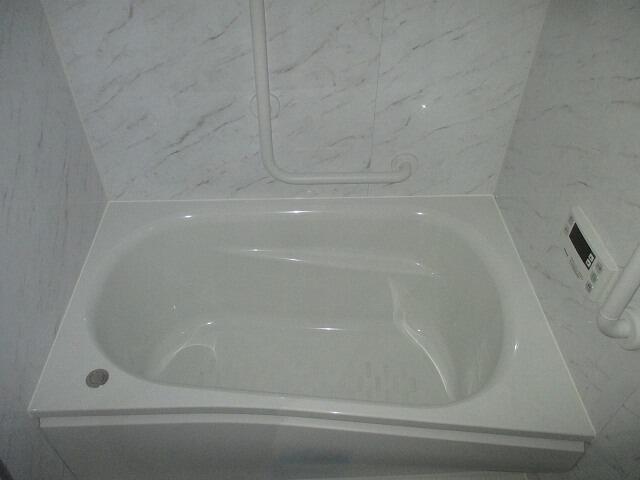 バス・シャワールーム　※新品交換前の写真になります。