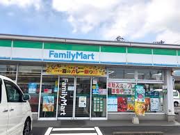 コンビニ　ファミリーマート 新涯中央店（コンビニ）まで204m