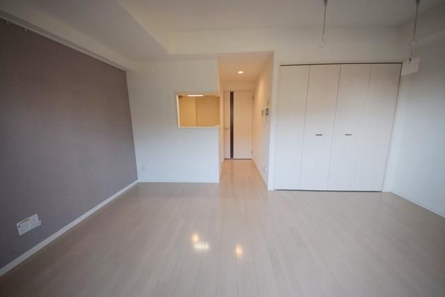 その他部屋・スペース　アクセントクロス使用