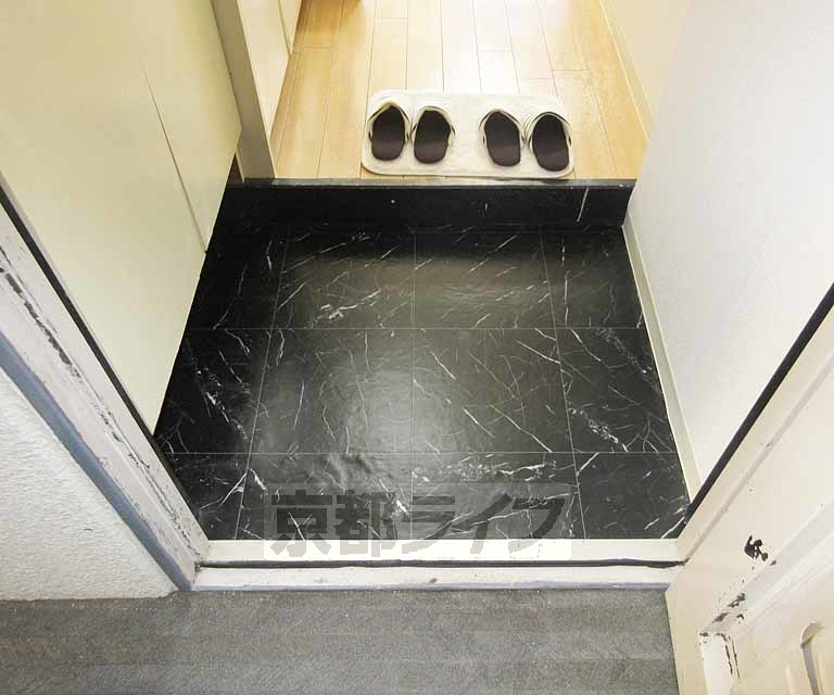 玄関　スッキリとした玄関です