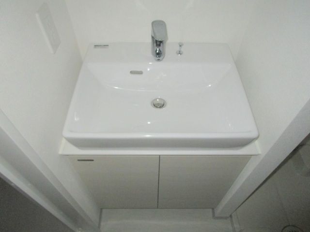 洗面設備　洗面台独立