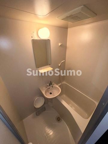 バス・シャワールーム　きれいなお風呂です