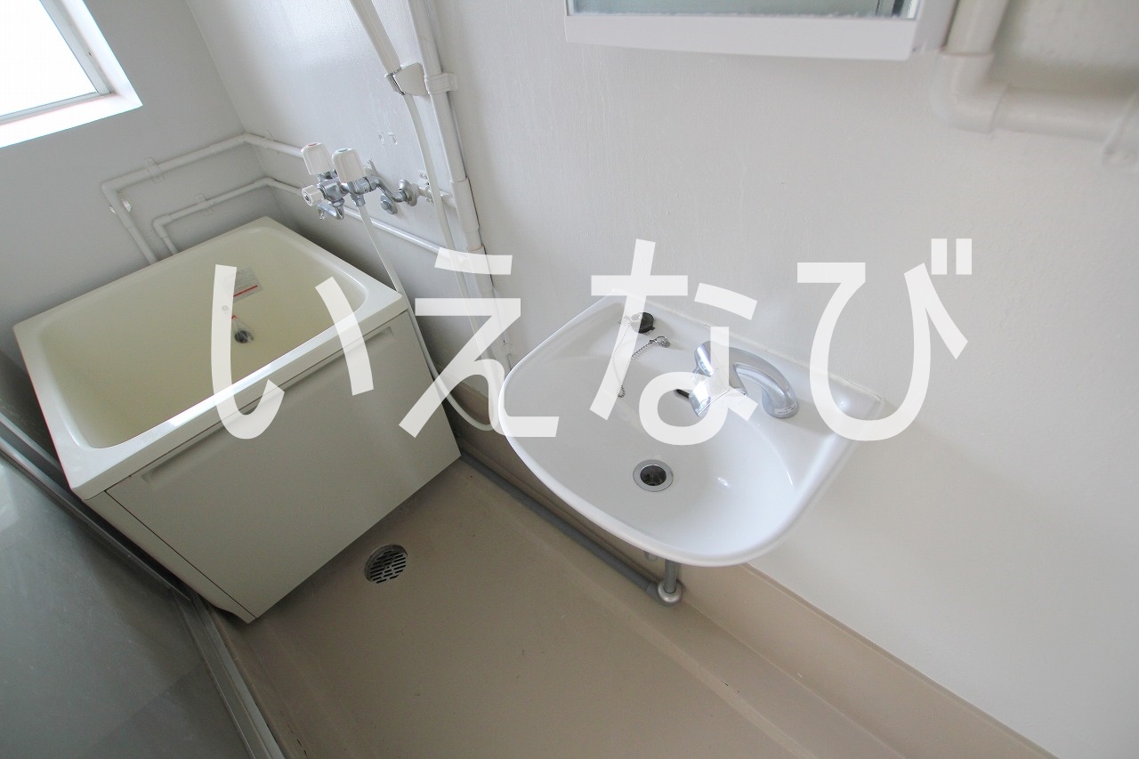 洗面設備　同一物件です。
