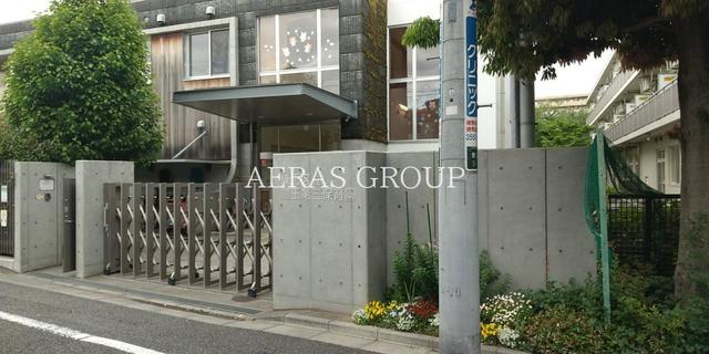 幼稚園・保育園　豊玉第三保育園（幼稚園・保育園）まで372m