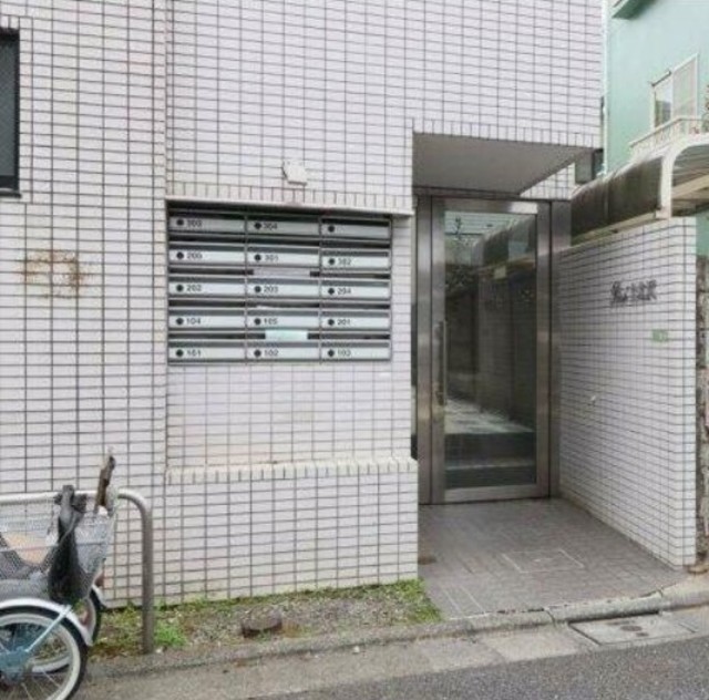 エントランス　エントランス