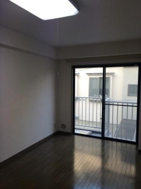 居室・リビング　きれいなお部屋