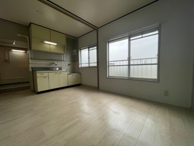 居室・リビング　※画像は反転タイプの間取りのものです。