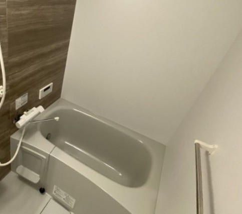 バス・シャワールーム　別部屋参考写真となります