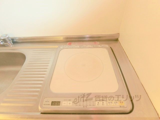 キッチン　コンロ