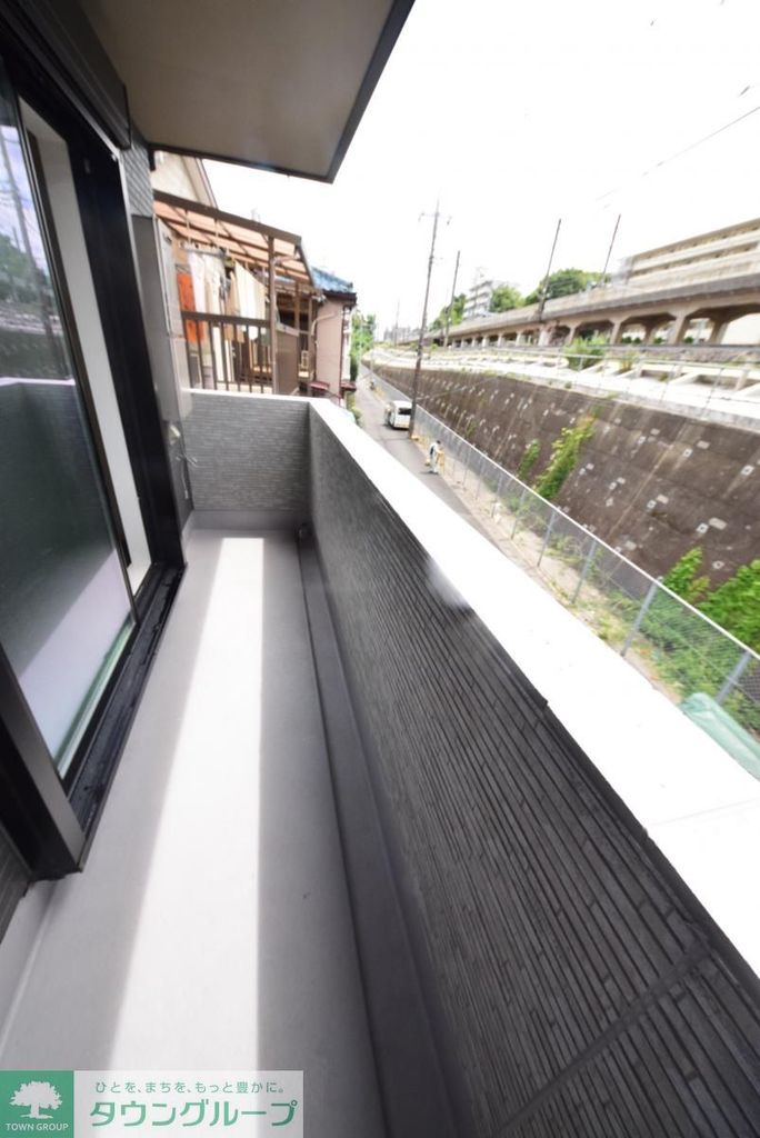 バルコニー　バルコニー