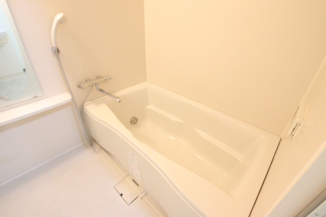 バス・シャワールーム　※別室の参考写真の為、現況優先です。