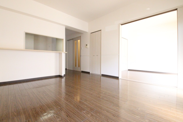 居室・リビング　※別室の参考写真の為、現況優先です。