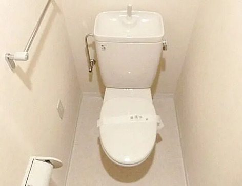 トイレ　別部屋の画像を使用しております。