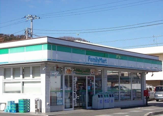 コンビニ　ファミリーマート 三島柳郷地店（コンビニ）まで800m