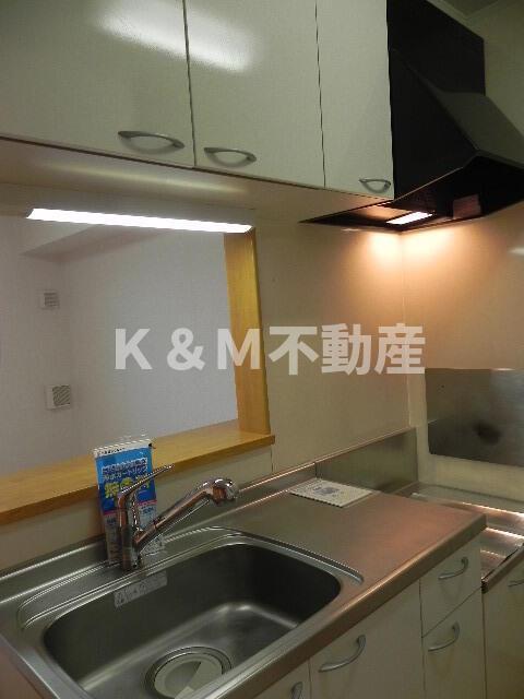 キッチン　キッチンでお料理をお楽しみください