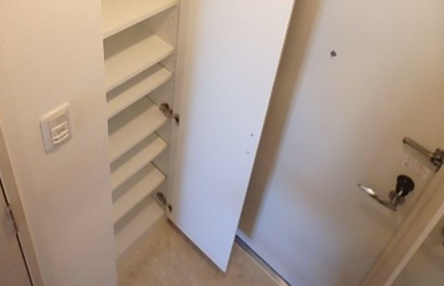 玄関　※別室参考写真