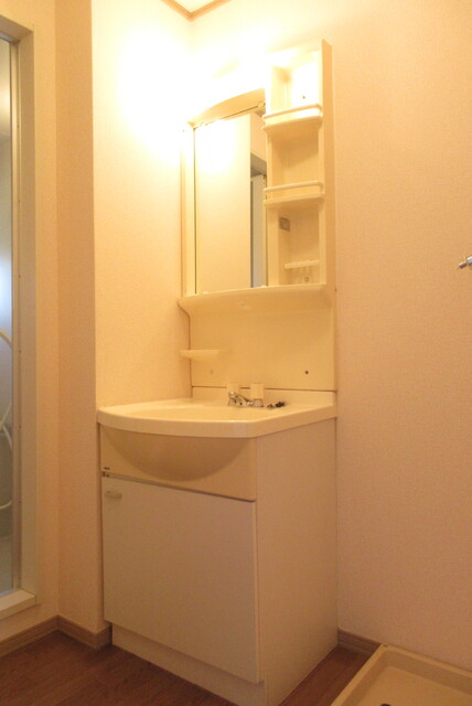 洗面設備　洗面化粧台