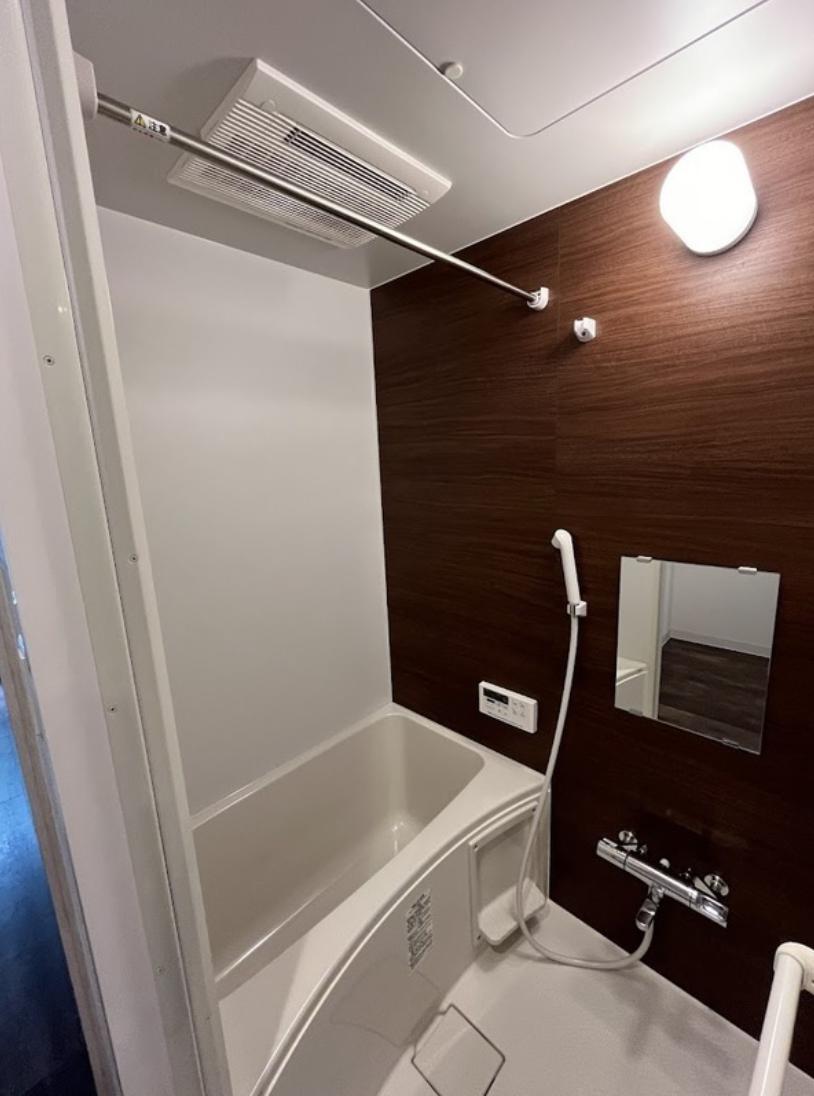 バス・シャワールーム　風呂