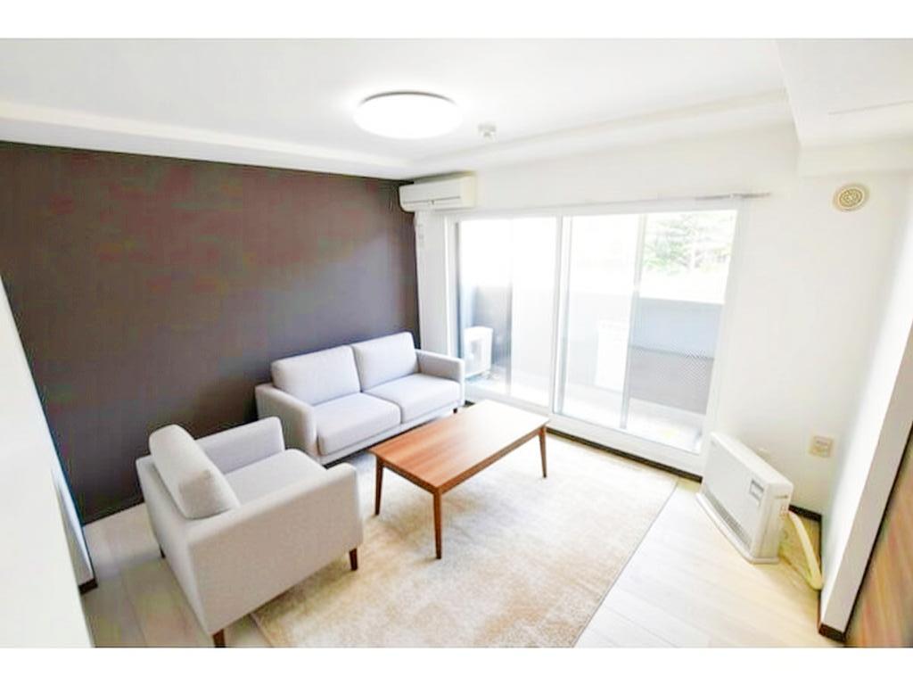 居室・リビング　画像内の家具等は、モデルルームまたはＣＧ合成の場合があります