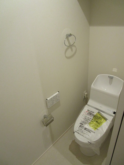 トイレ　★温水洗浄便座★