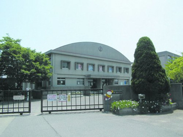 小学校　野口南小学校（小学校）まで909m