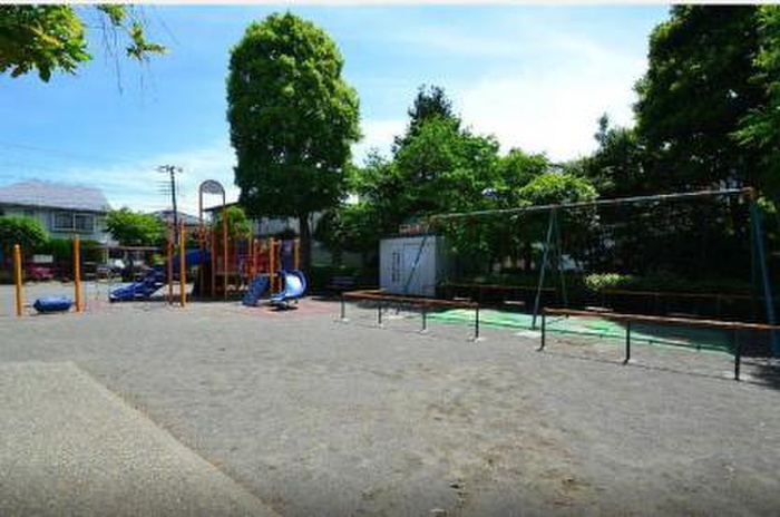 公園　小杉陣屋町中公園（公園）まで365m