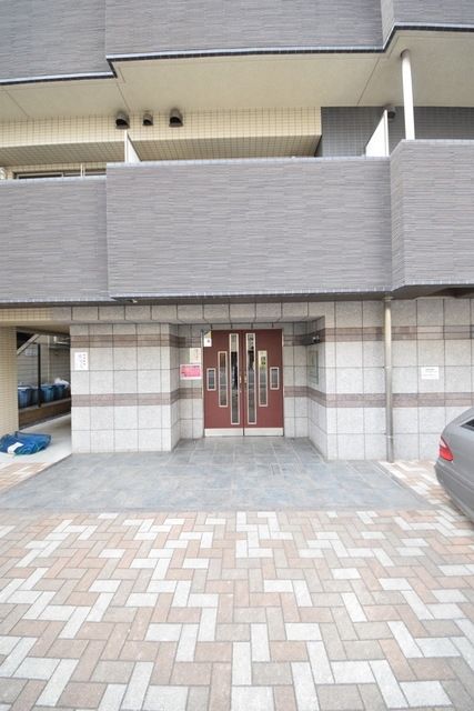 エントランス　☆お問い合わせはお早めに☆