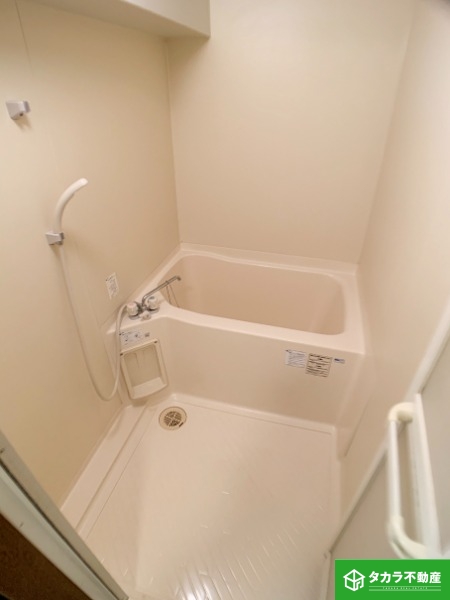 バス・シャワールーム　画像は２０３号室