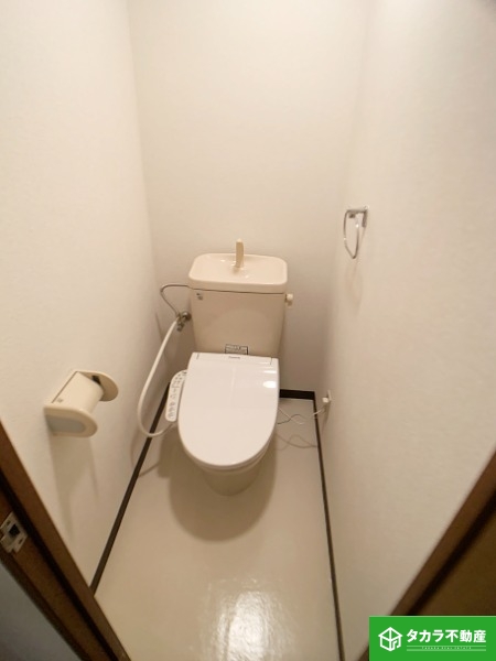 トイレ　画像は２０３号室