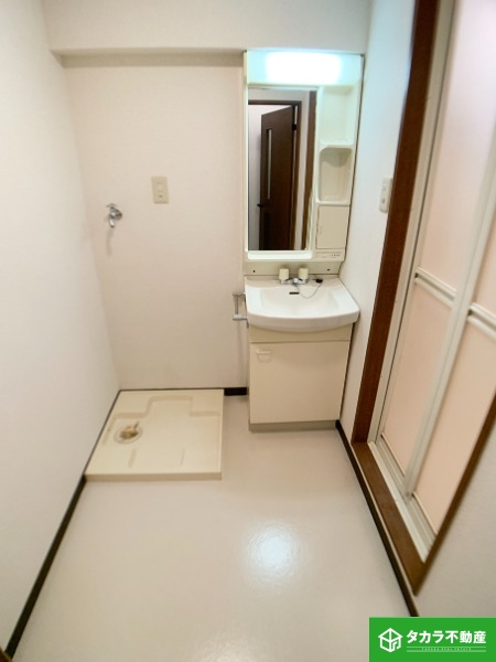 洗面設備　画像は２０３号室