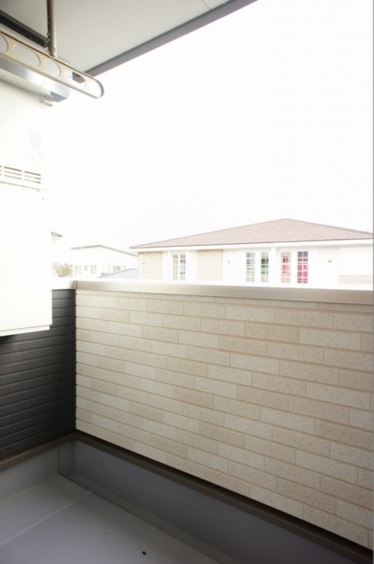 バルコニー　図面と現状に相違がある場合には現状を優先