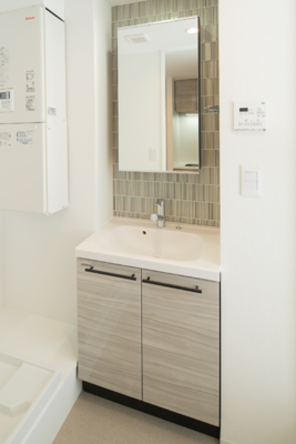 洗面設備　※写真は同タイプ住戸です。